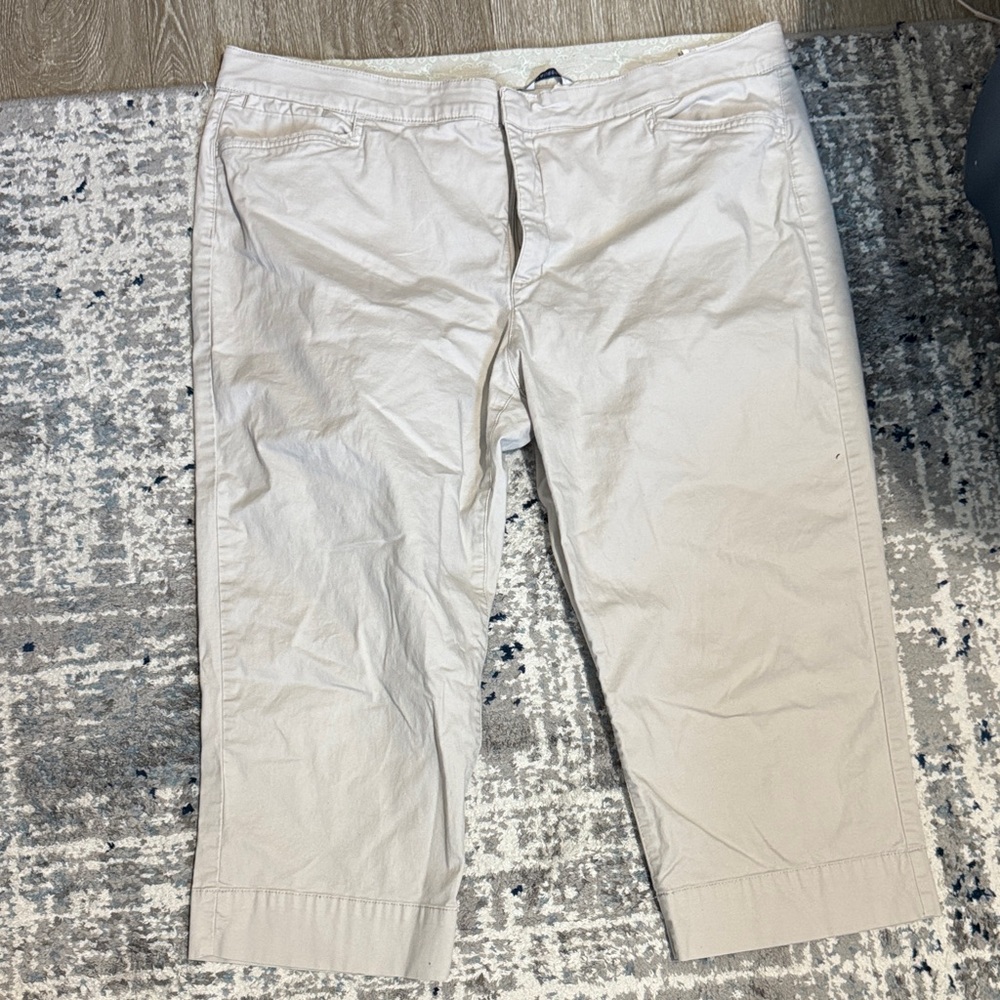 Bandolino Maureen Beige Cropped Pants